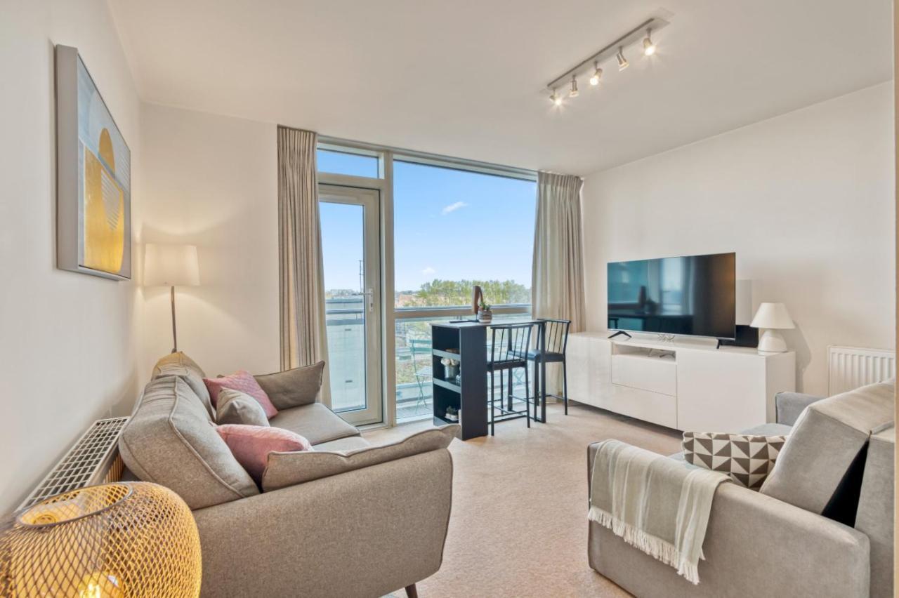 Delightful Apartment Wandsworth Londra Esterno foto