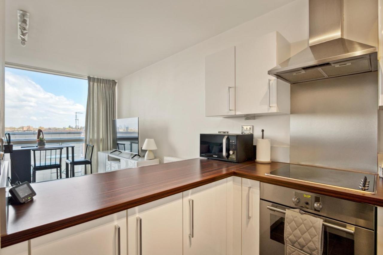 Delightful Apartment Wandsworth Londra Esterno foto