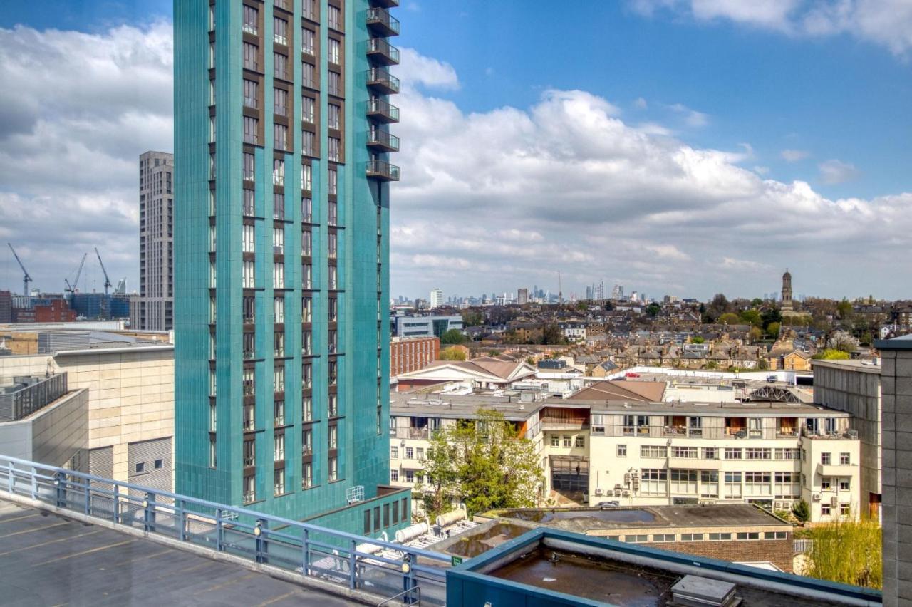 Delightful Apartment Wandsworth Londra Esterno foto