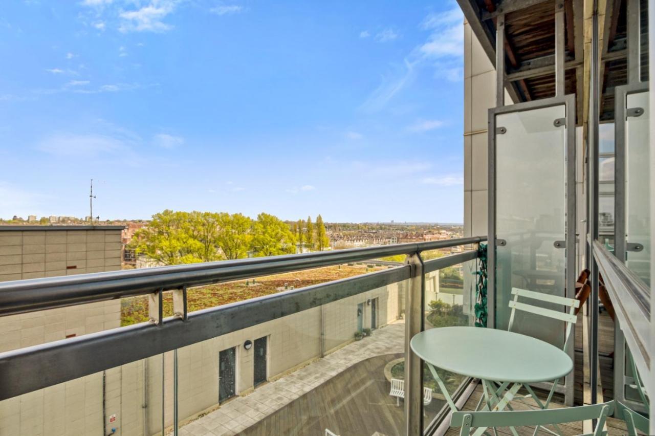 Delightful Apartment Wandsworth Londra Esterno foto